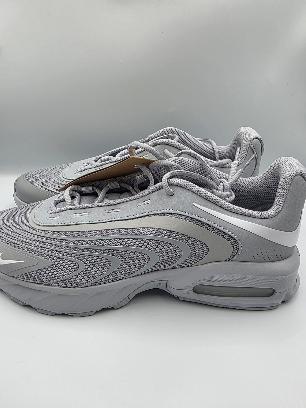 Nike Air Max Fire- Mens Size 13- BOX HAS NO TOP